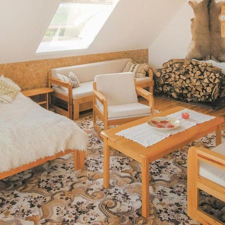 Cozy Apartment In Nowe Warpno With Wifi Екстериор снимка