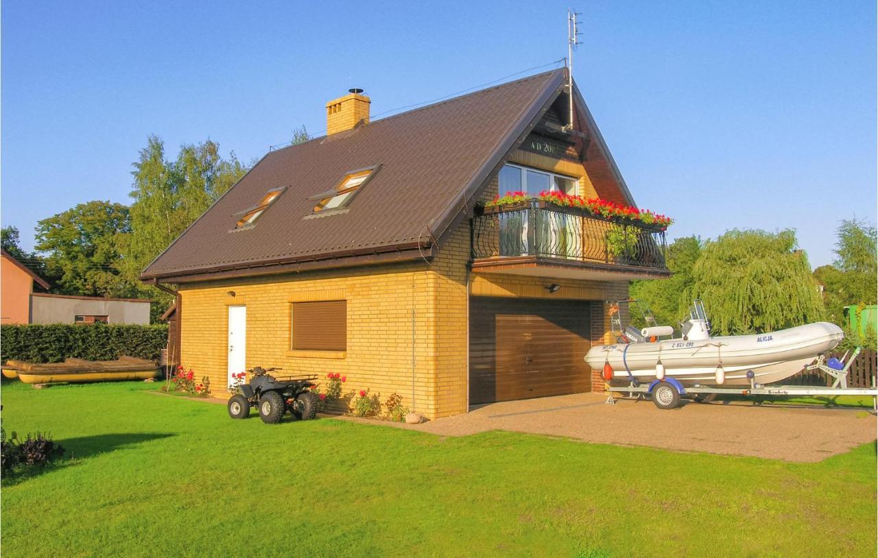 Cozy Apartment In Nowe Warpno With Wifi Екстериор снимка