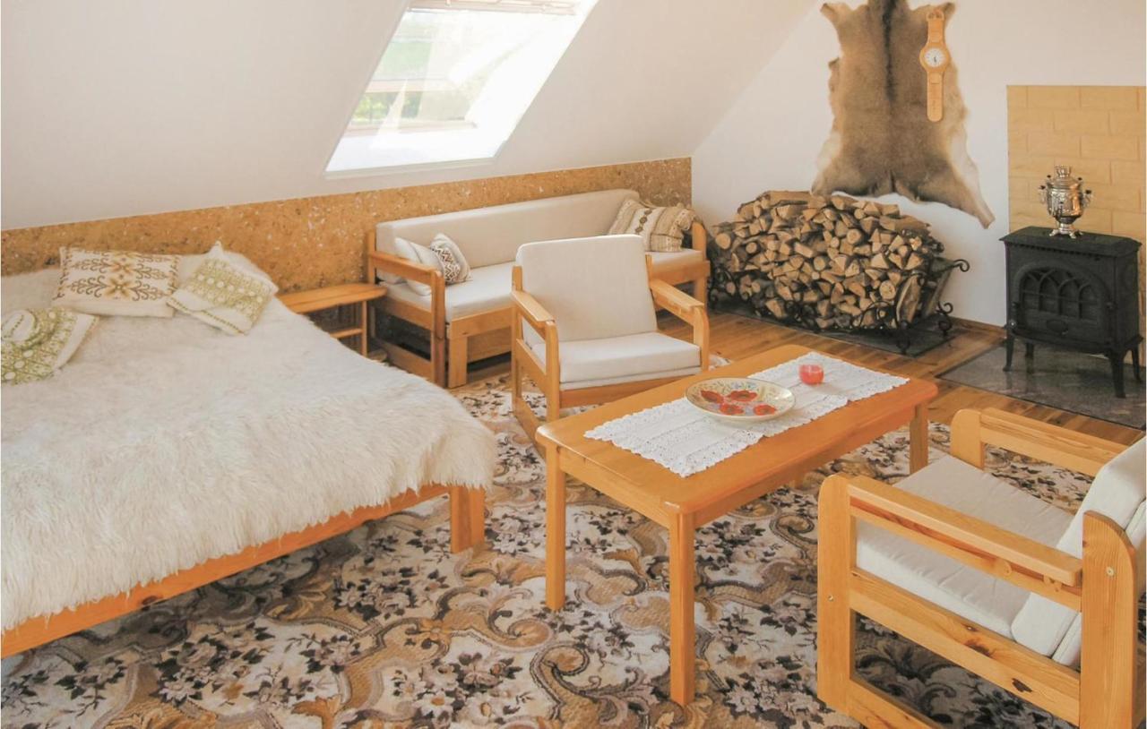 Cozy Apartment In Nowe Warpno With Wifi Екстериор снимка