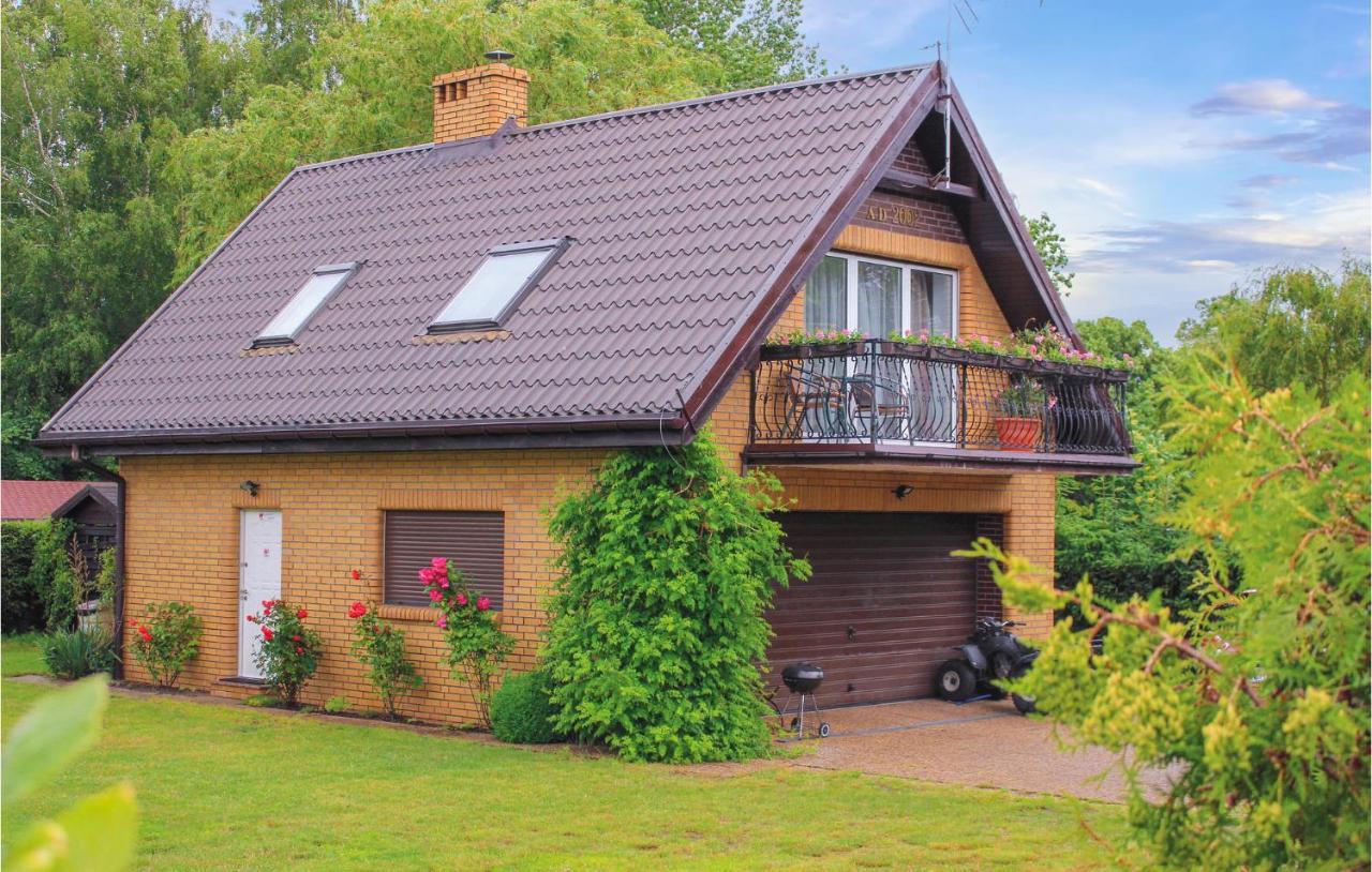 Cozy Apartment In Nowe Warpno With Wifi Екстериор снимка