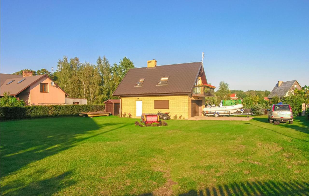 Cozy Apartment In Nowe Warpno With Wifi Екстериор снимка